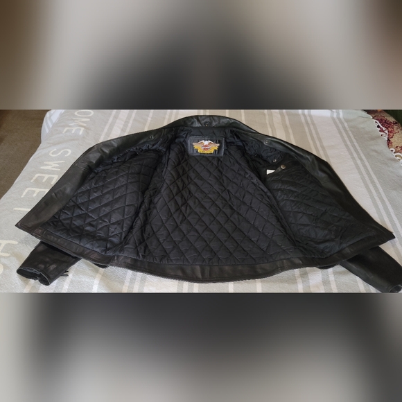 LIMITED TIME PRICE!!! Vintage early 90s Harley Davidson Leather Jacket - Picture 2 of 16